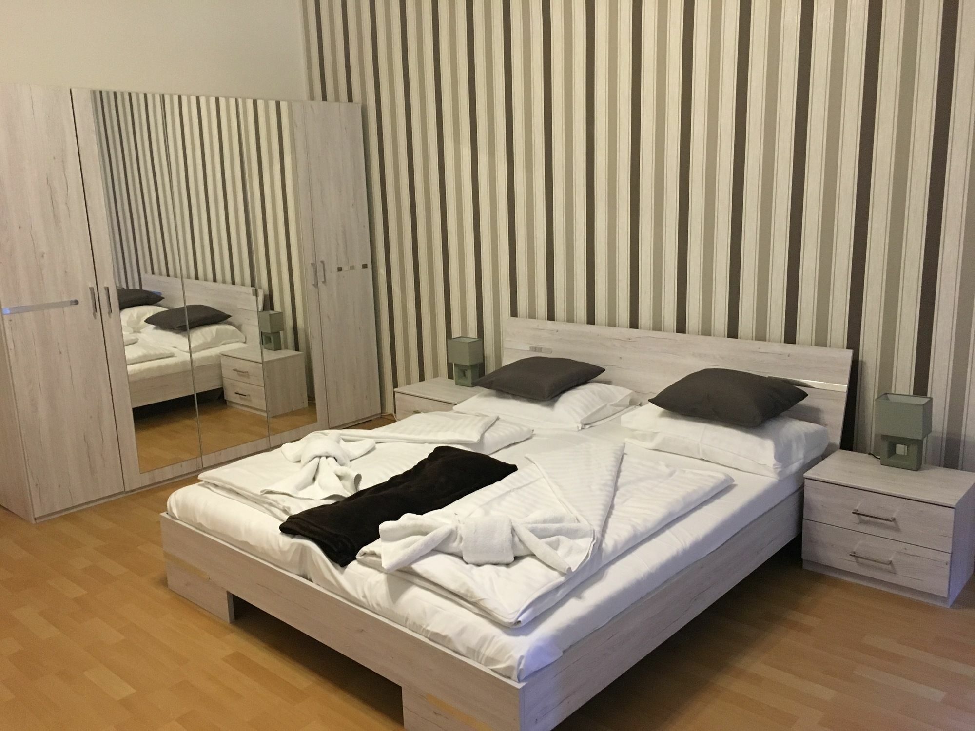 Holiday Vienna Apartments Kültér fotó